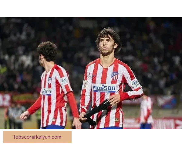 埃斯防线稳定，近期表现稳健，球队竞争力增强。